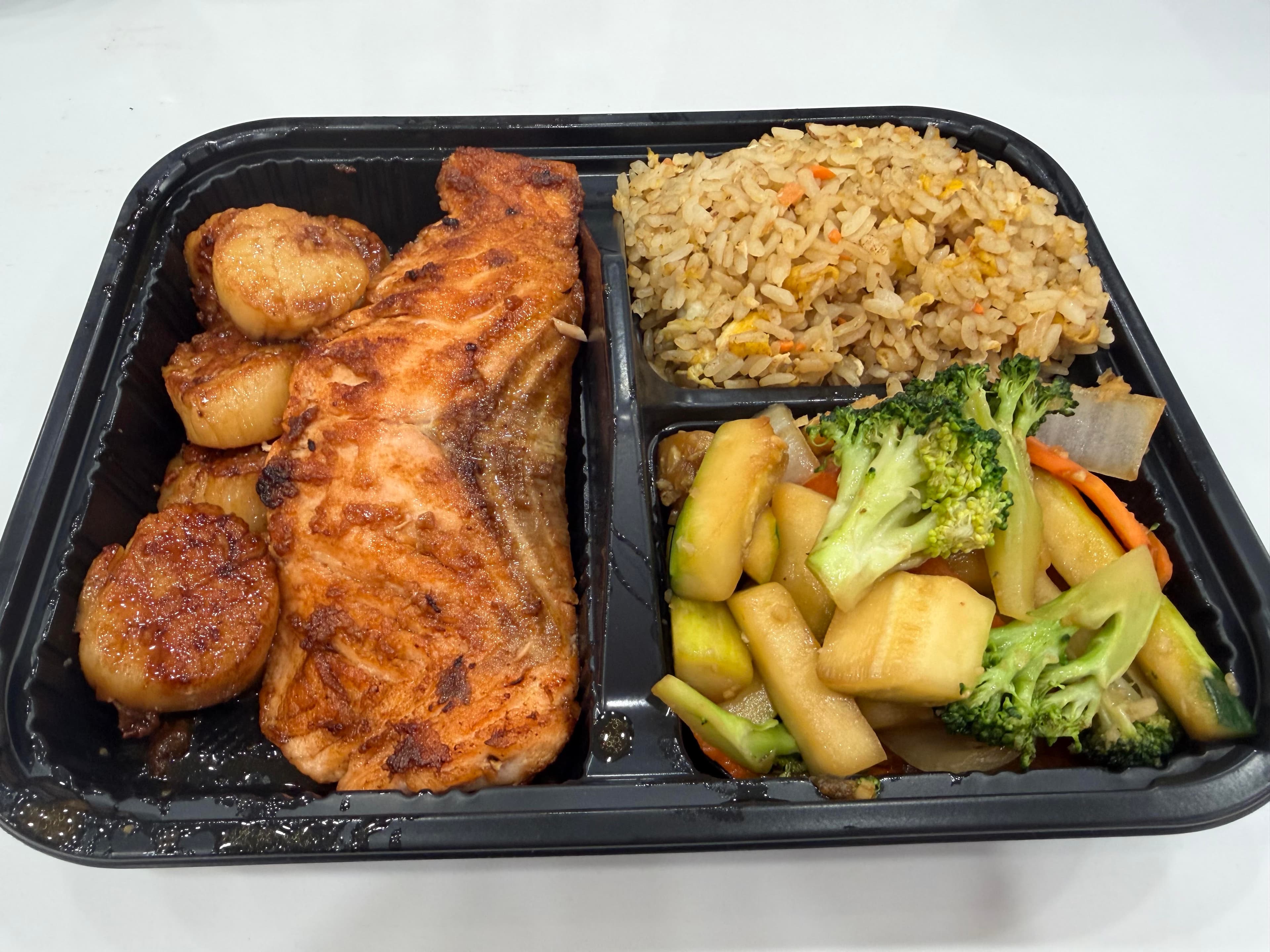Salmon & Scallop Hibachi